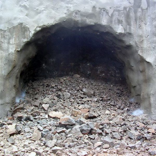 Tunel Oshlid, Island Tunel Oshlid, Island