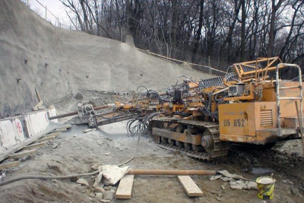 D2 Bratislava, Lamačská cesta - Staré grunty