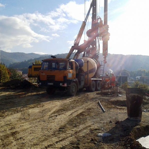 Möbelix, Banská Bystrica