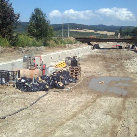 ŽSR, Modernizácia trate Nové Mesto n. V. – Púchov (3) ŽSR, Modernizácia trate Nové Mesto n. V. - Púchov (3)