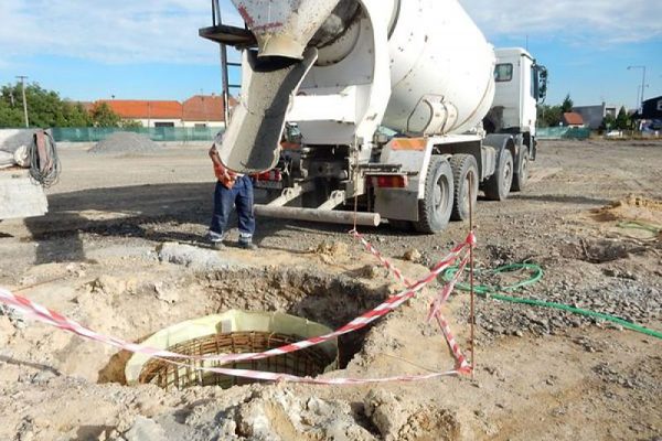 Obchodné centrum Pezinok