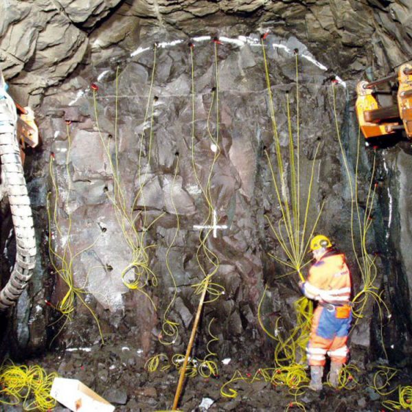 Tunelový privádzač elektrárne Kárahnjúkar, Island